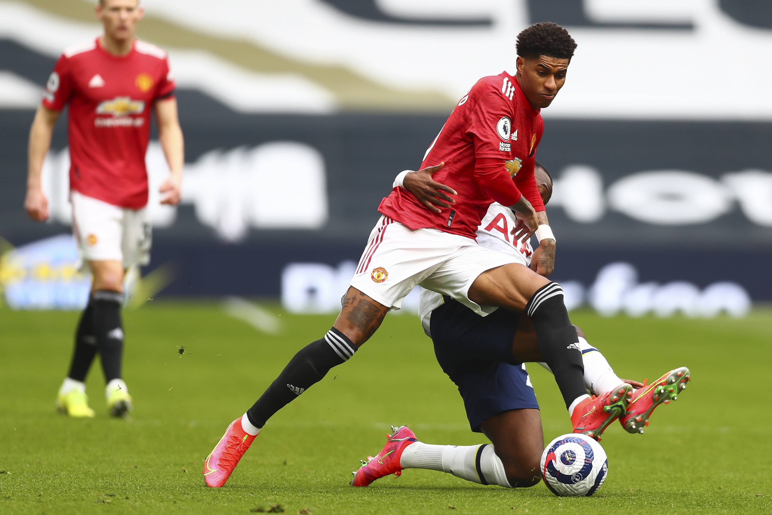 王曼昱在比 王曼昱在比